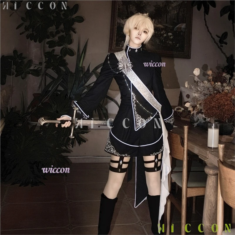 Фото Оригинальный комплект Jirai Kei Ouji Gothic Lolita – наряд в стиле принца с декоративными элементами для фембой-персонажей, включающий пояс, блузку и шорты. №4