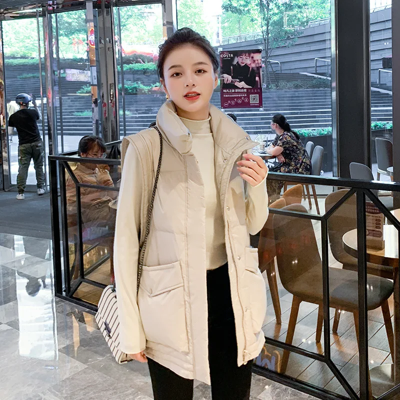 Spring Autumn Light Thin Down Coat Vest Women Solid Colors Warm Short Sleeveless Jackets Big Pocket Zipper Style Chic Warm Vest