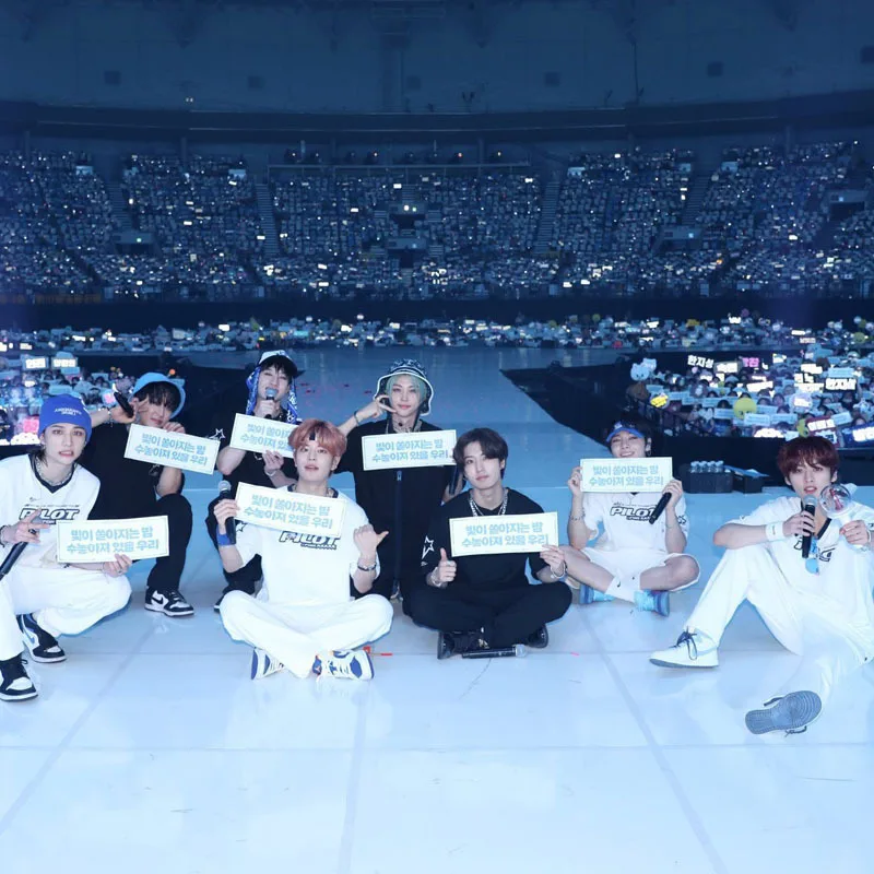 Футболка с принтом Kpop Seungmin FELIX HYUNJIN JEONGIN MINHO рубашка короткими рукавами футболка