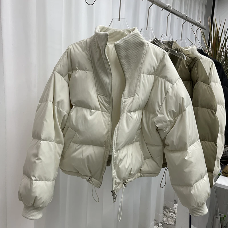 

2022 Women's Winter Fashion Stand Collar Down Jackets Female Short Loose Warm Outerwear Ladies New White Duck Down Coats E437