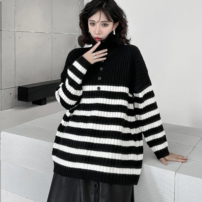 

Johnature Black White Striped Hit Color Casual All Match Women Sweaters 2022 Sinter New Turn-down Collar Loose Button Sweaters