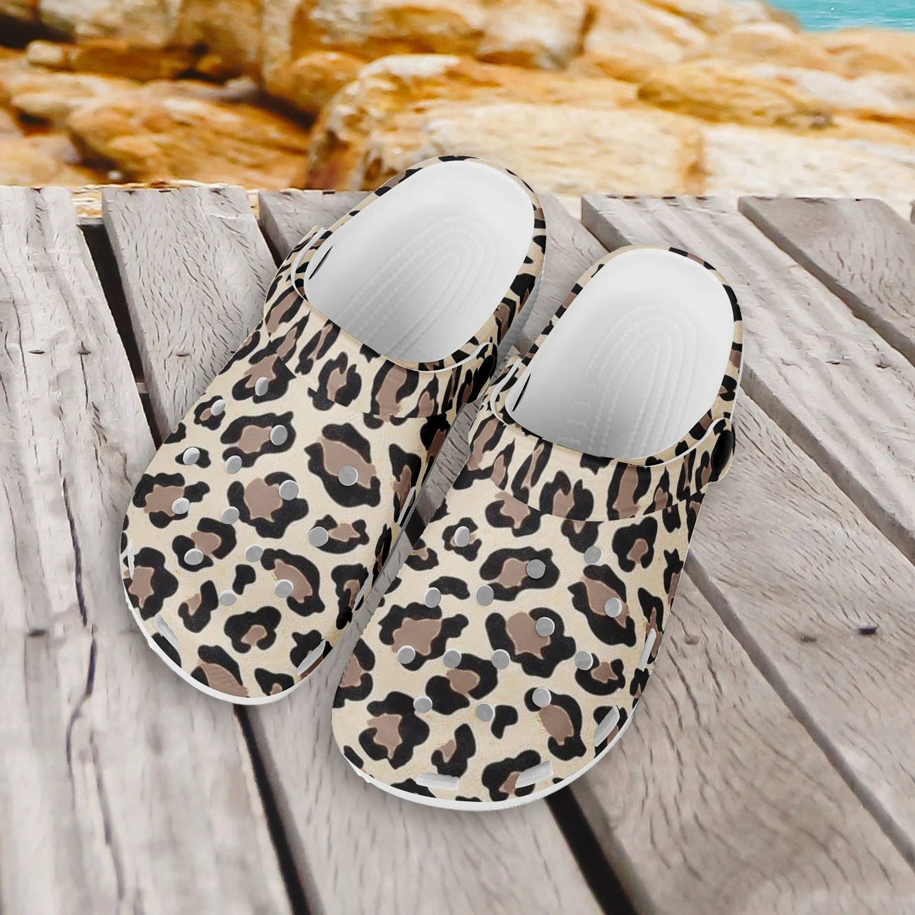 ELVISWORDS Casual Hole Sandals 3D Leopard Print Beach Walking Sneaker Shoes Female Male Light Living Room Anti Slip Slipper Gift