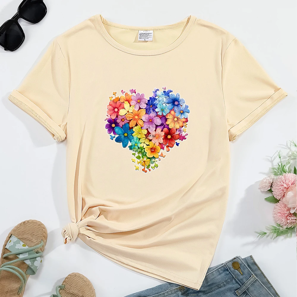 Футболка женская с цветочным принтом и сердечками Повседневная Уличная одежда