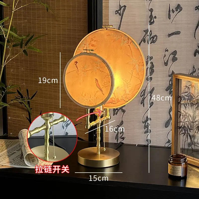 

Настольная лампа WINZSC деревянная