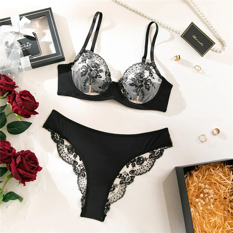 Сексуальный бюстгальтер короткий комплект с косточками и вышивкой Цветочная