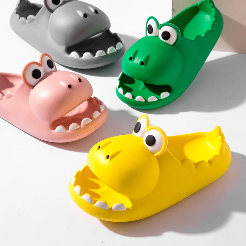 

Симпатичные Тапочки с животными для женщин и девочек, модные тапочки с милыми динозаврами, женские домашние тапочки с мультяшным рисунком, ...