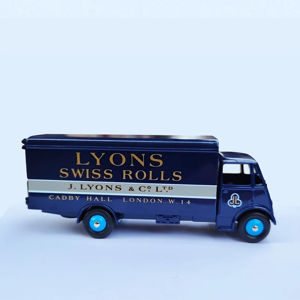 Игрушечные модели автомобиля 1:43 литые грузовые автомобили без дистанционного