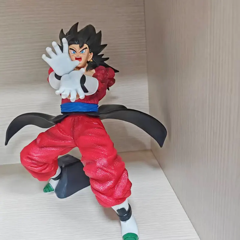 Фото Модель-украшение ручной работы Dragon Ball: Супер Сайян 4 (разные цвета) и Супер Сайян 5 (белые волосы), подарок №2