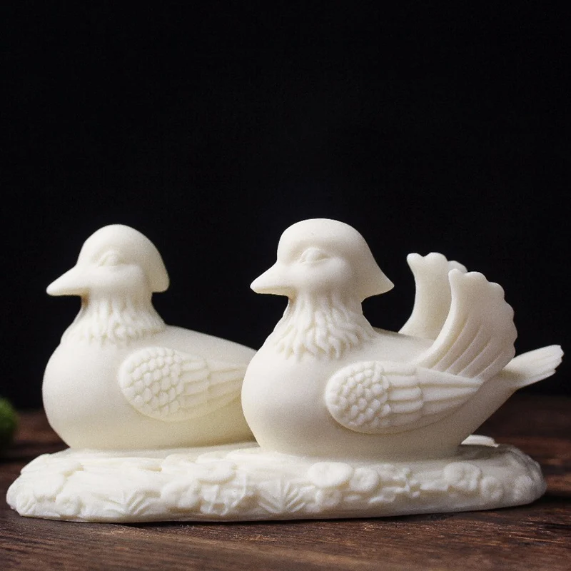 

Mandarin duck splashing in the water Statue Resin Art Sculpture Home Decorations Couples, Wedding Gift Souvenirs Free Delivery