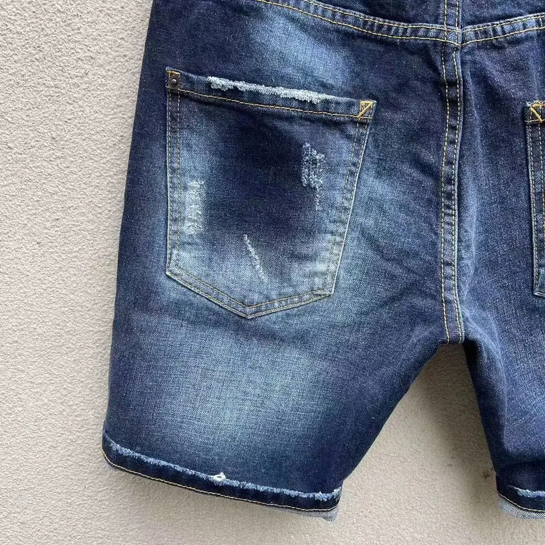 2023 Summer New D2 Jeans Fashion Slim Wash Light Print Letter Denim Shorts Capris