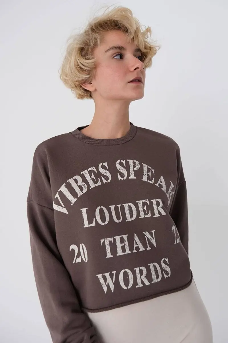 

Короткий Пот с принтом шрифтов S9743