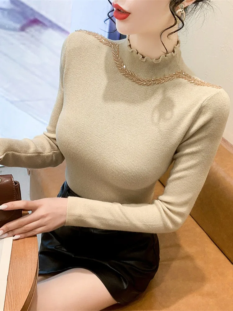 Женский трикотажный свитер с длинным рукавом и воротником-стойкой