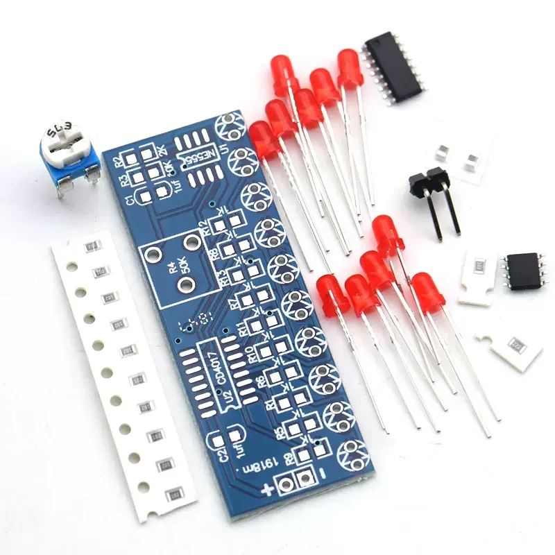 NE555 + CD4017 Рабочий светодиодный потоковый светильник Электронный