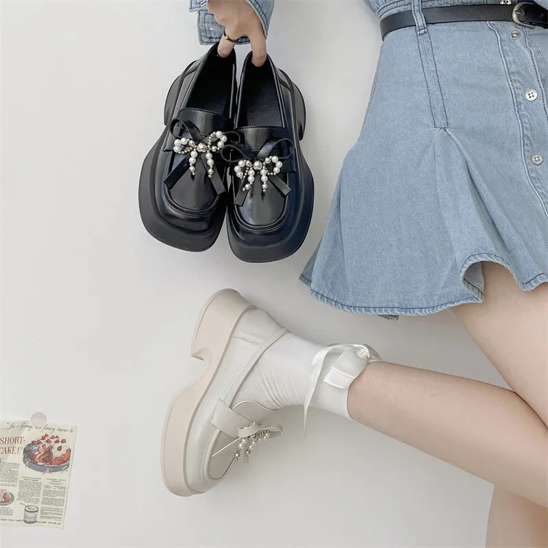 

Женская обувь в стиле ретро, осенняя женская обувь на платформе с круглым носком и бантом, универсальные модные повседневные кроссовки в бр...