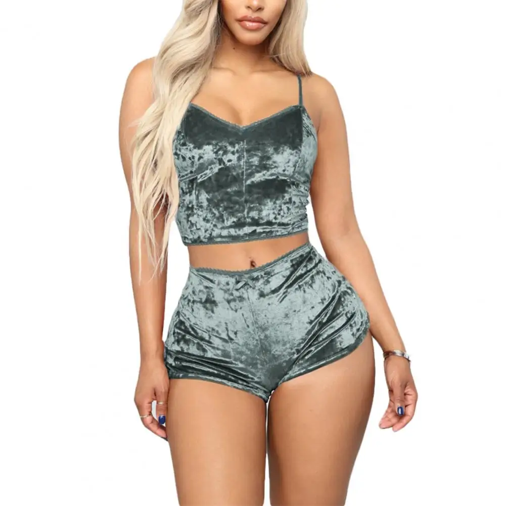 Комплект женской пижамы из 2 предметов однотонная Пижама на бретелях-спагетти с