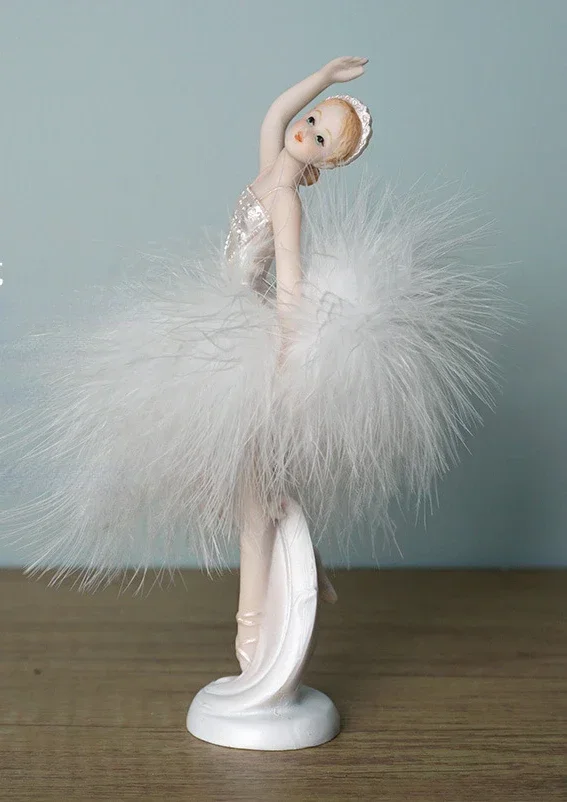 

Полимерная статуэтка балерины