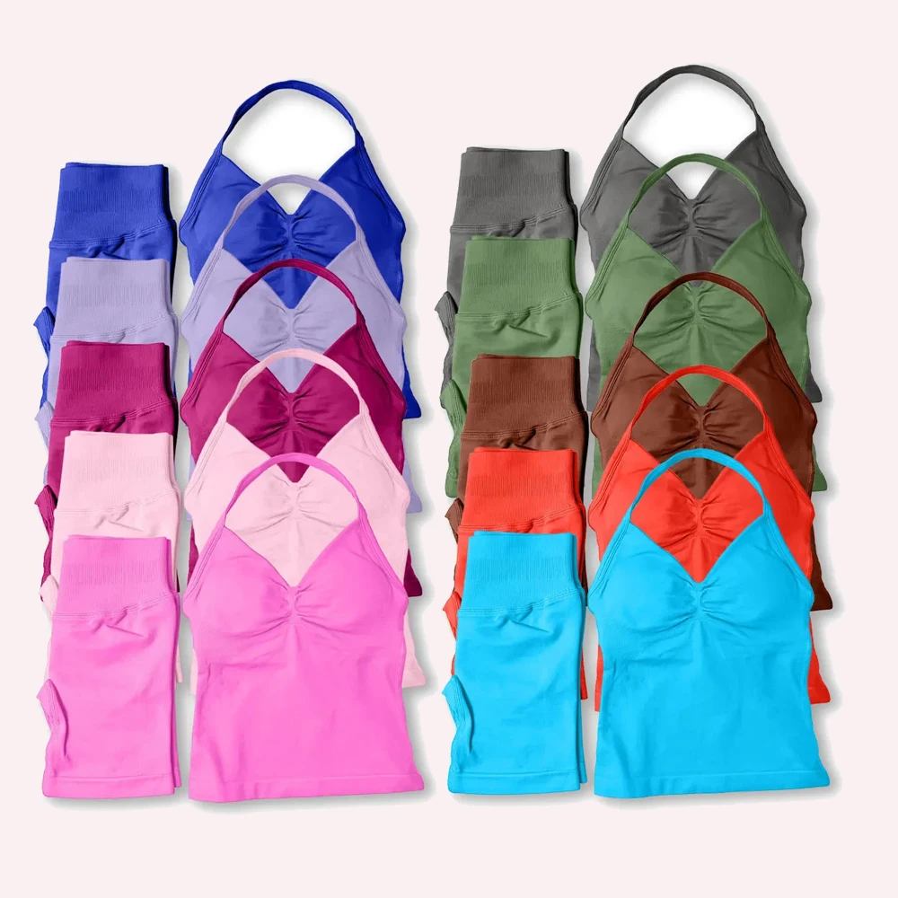 Фото Комплект для фитнеса DF Impact Gym Set из 2 предметов: топ с длинными бретелями DFNNYE и бесшовные шорты с эффектом подтяжки ягодиц для тренировок и йоги. №5
