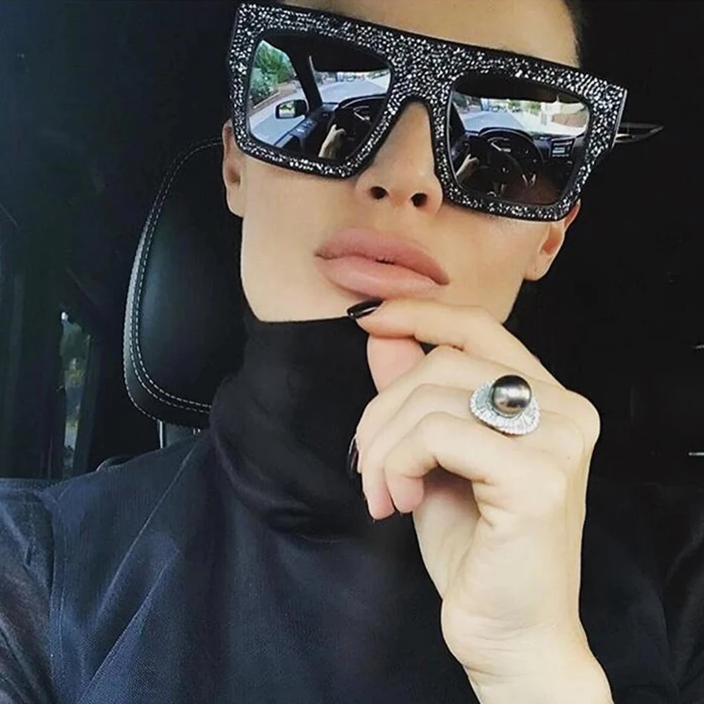 Luxury Rhinestones Cool Driving Sunglasses Women 2023 New Fashion Square Big Box Men Women General Glasses