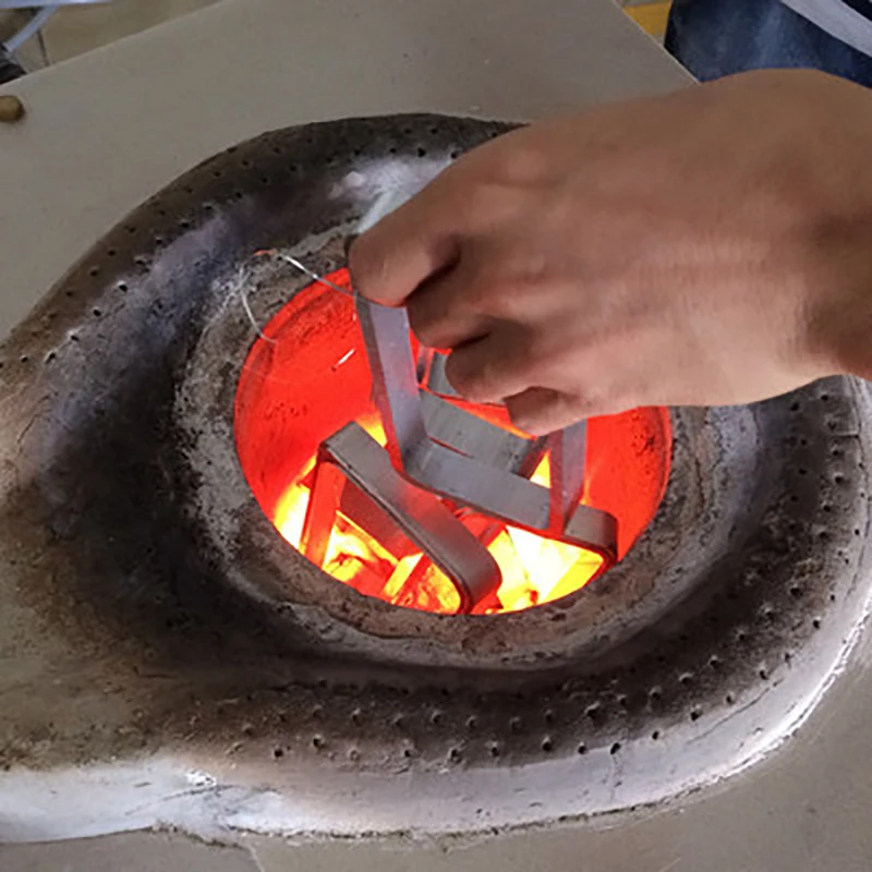 Среднечастотная индукционная нагревательная печь мощностью 90 кВт для плавки