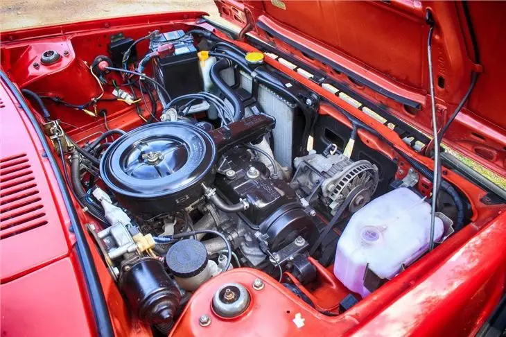 Передние амортизаторы капота для Nissan March Micra K10 1982-1992 гг. Модифицированные газовые