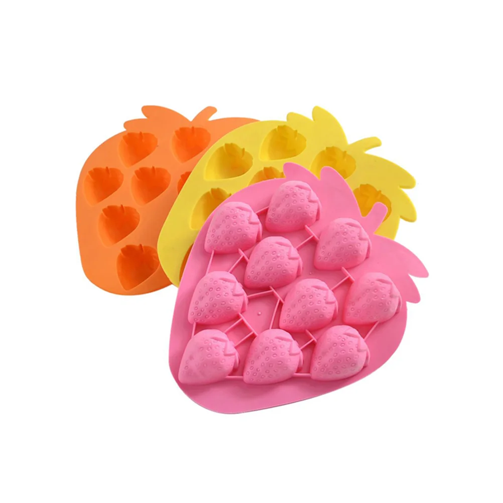 

Fruit Strawberry Shape Ice Tray Cube Freeze Mold Jelly Maker Party Drink Chocolate Mold (Random Color)