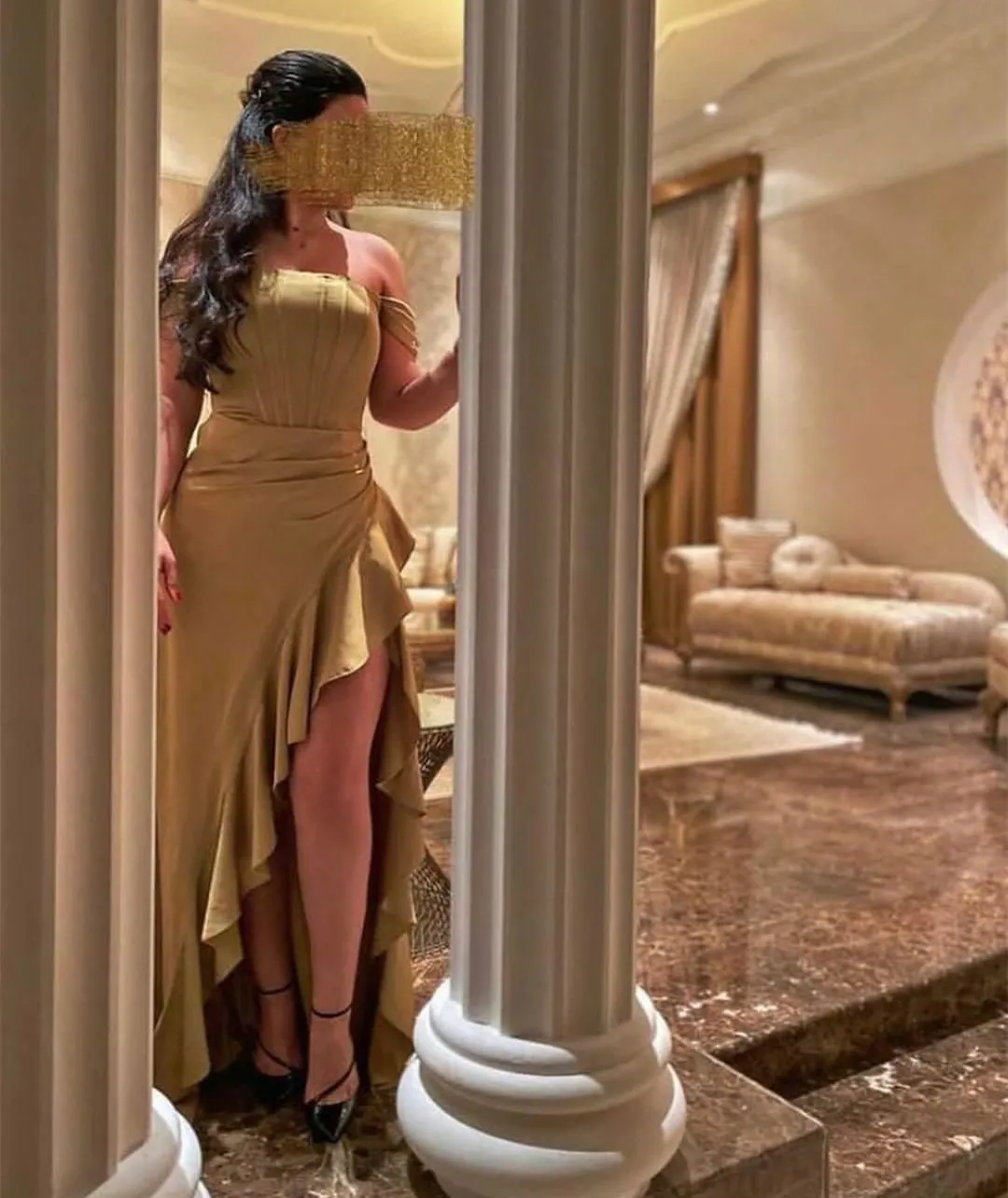 

Elegant Long Satin Ruffled Evening Dresses Mermaid Off Shoulder Floor Length Robe De Mariée Party Gown For Women
