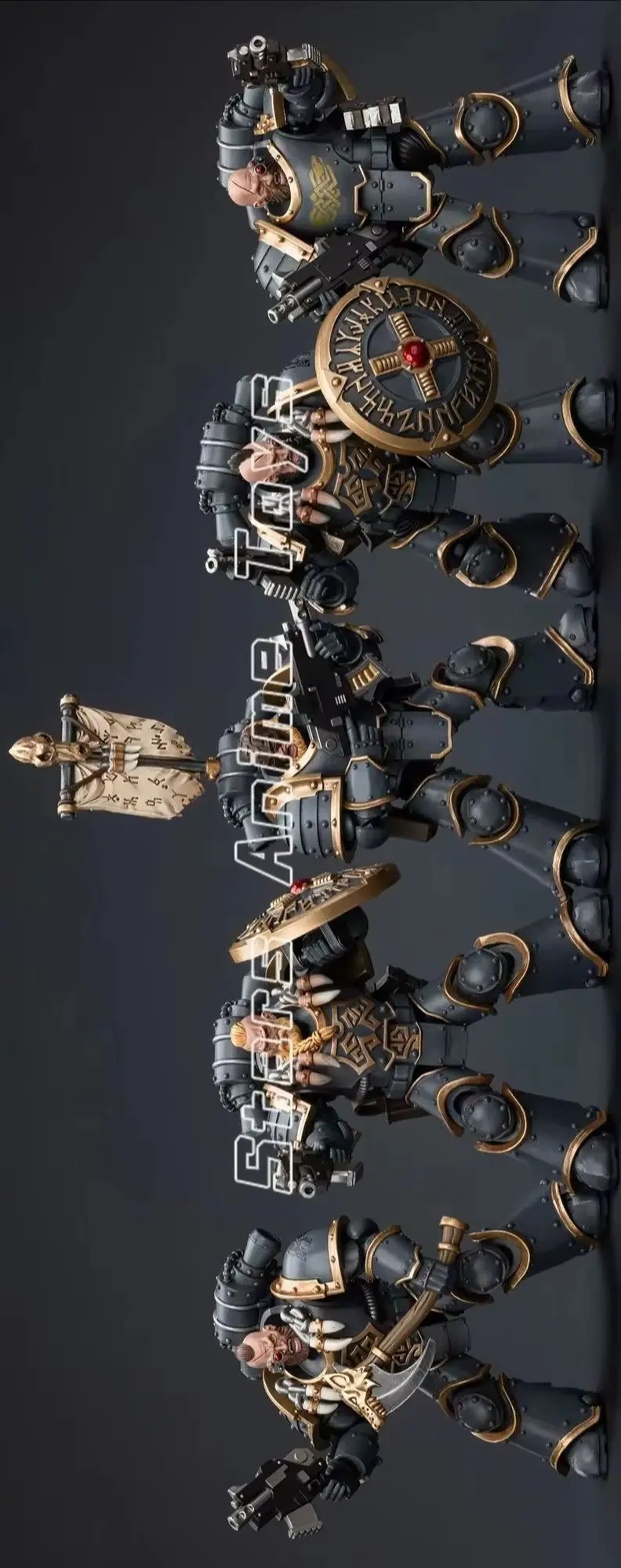 Фото Фигурка 1/18 JOYTOY Warhammer The Horus Heresy Space Wolves Grey Slayer Pack, оригинальная игрушка №1
