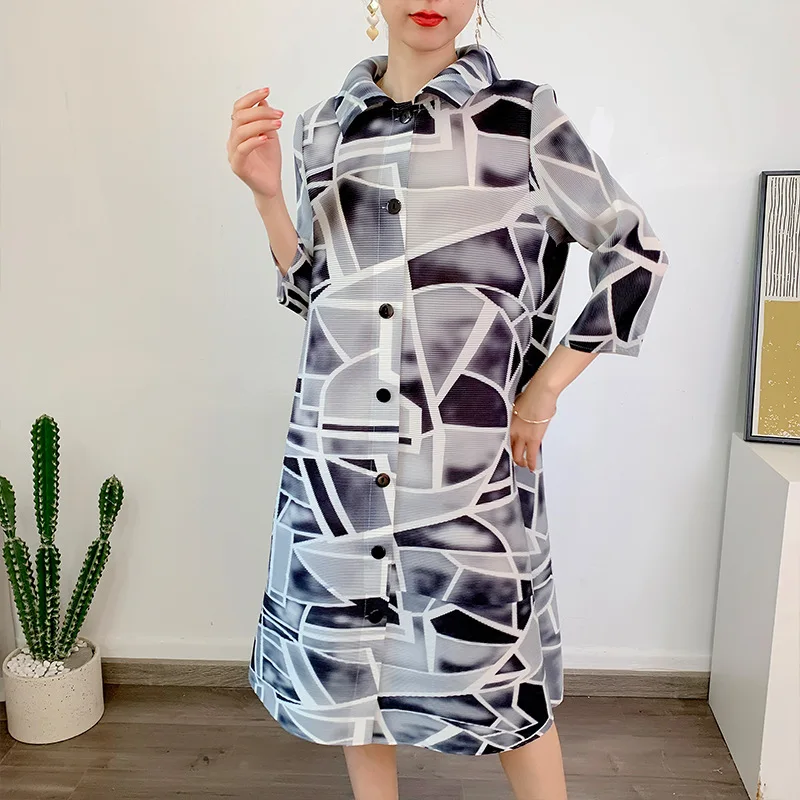 YUDX Miyake Pleated Fold Coat Dress for Women 2023 Summer Temperament Large Size Belly Cover Slimming Dress Mid-length Printed