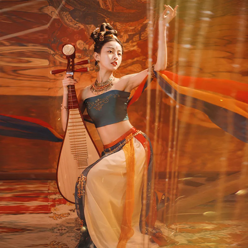 Фото Классический танец Dunhuang Feitian в китайском стиле, танцевальный костюм Hanfu Dunhuang Feitian, костюм принцессы Hanfu для выступлений №1