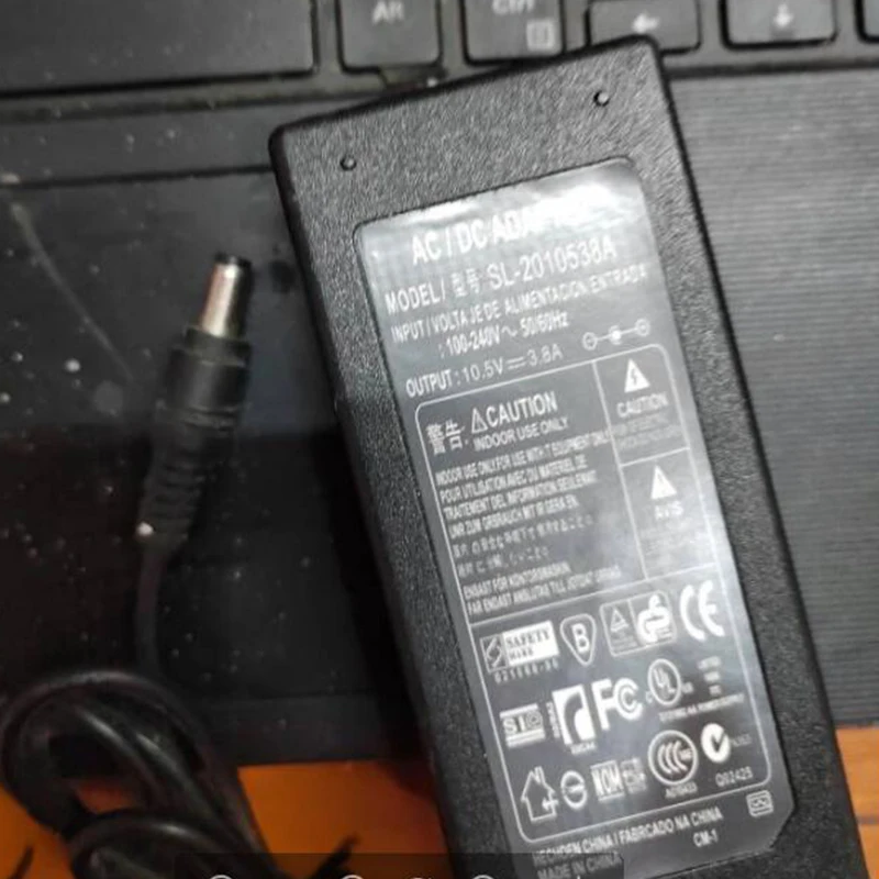 

5pcs 10.5V 3.8A Adapte