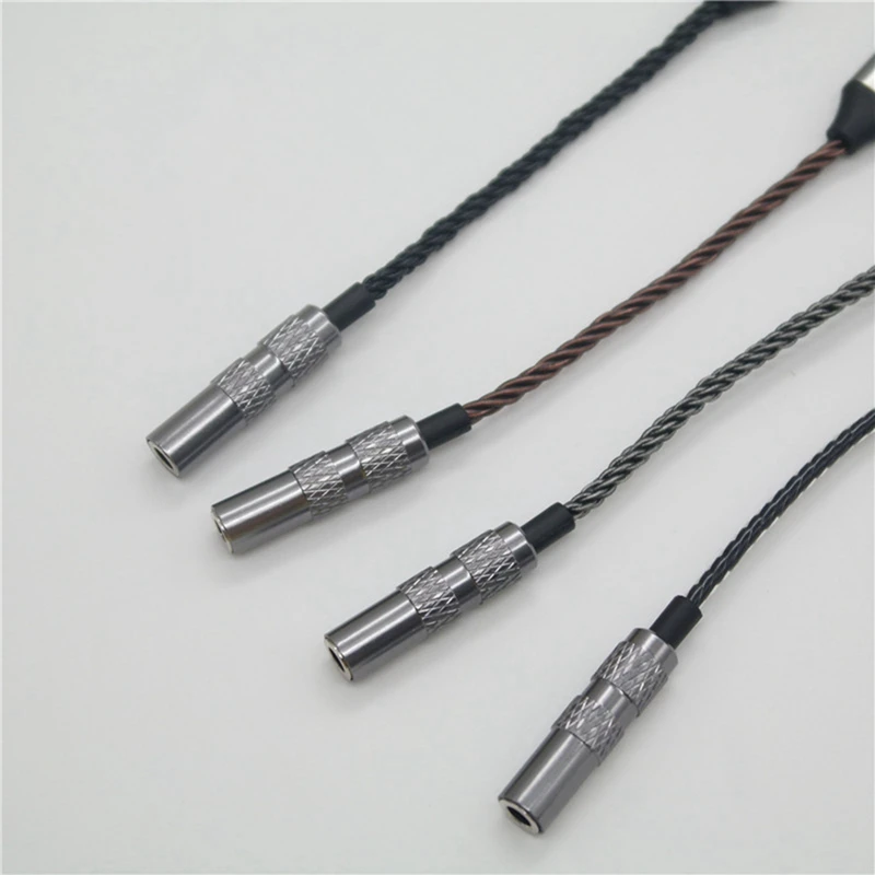 Цифровой усилитель для наушников CS46L41