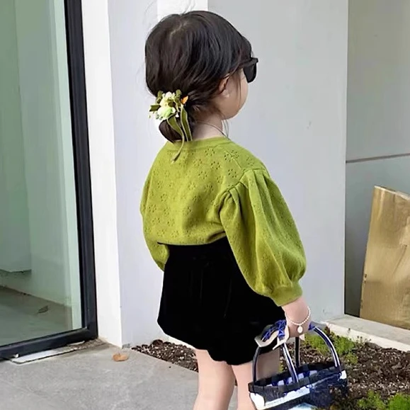 

Детский комплект для девочек на весну и лето, однотонный топ с длинными рукавами-фонариками + шорты, костюмы для новорожденных, детская одежда для малышей