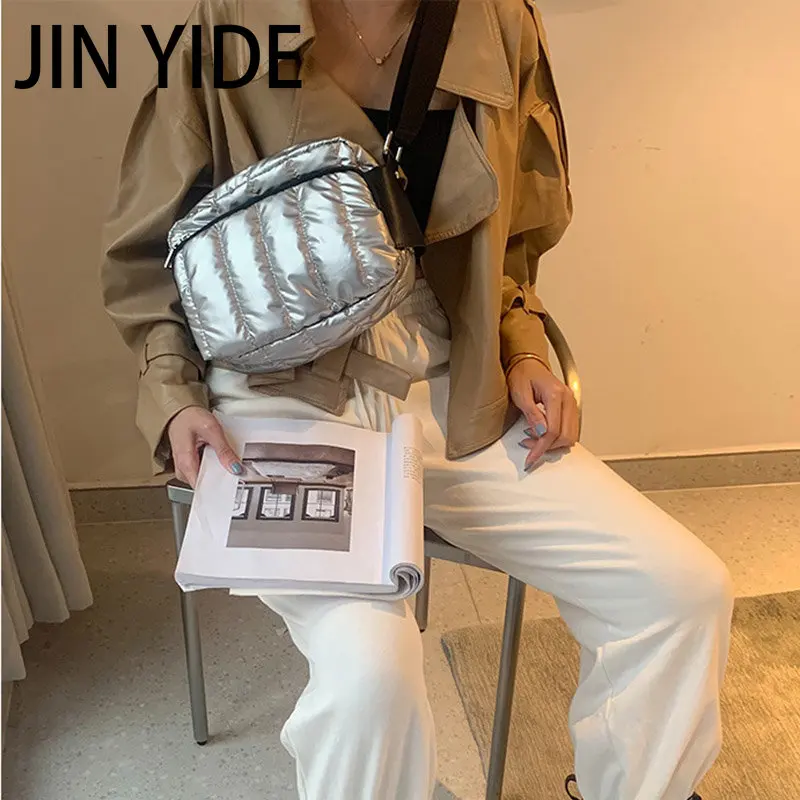 Luxury Space Cotton Shoulder Bags For Women 2023 Winter Crossbody Down Bag Designer Handbag Wide Shoulder Strap Messenger Pack