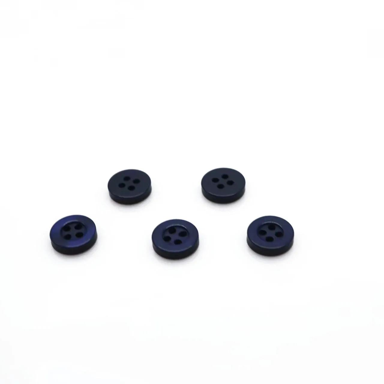 

100 pcs 11mm Resin blue buttons 4-hole white children's sweaters buttons