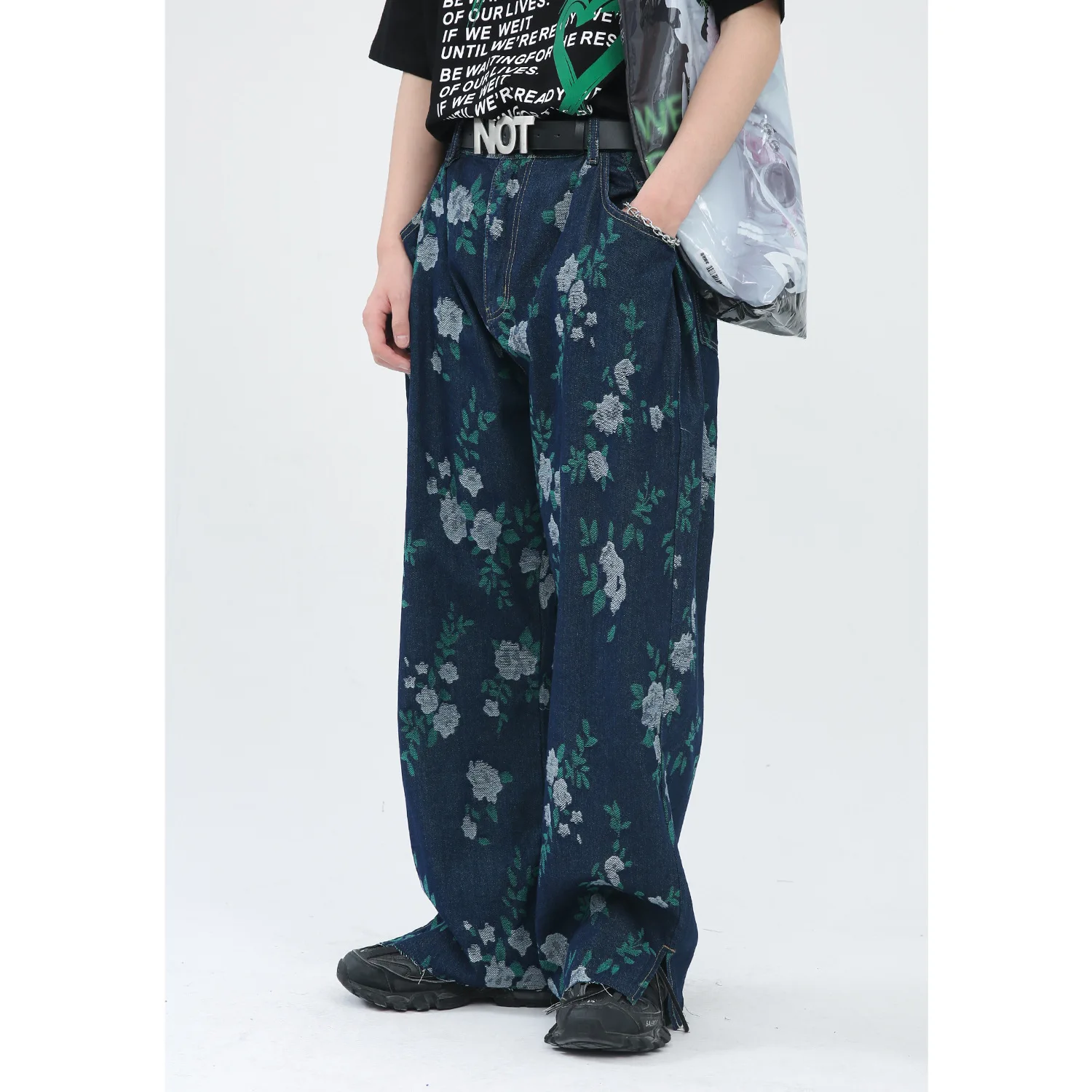 

ZCSMLL 2022 Summer New Products Personality Printing Pants Korean Jacquard Design Ins Tide Brand Slit Jeans for Men