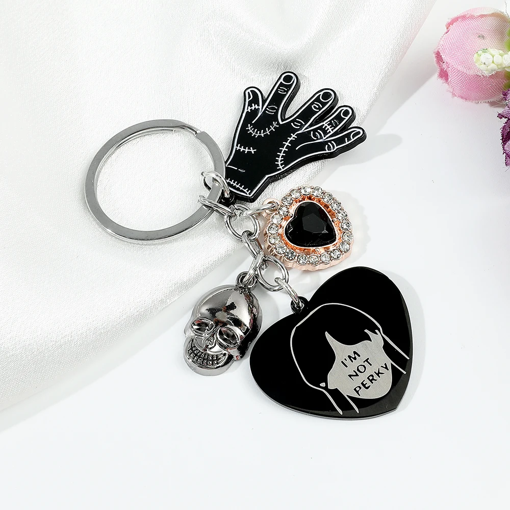 

TV Series Wednesday Addams Keychain Pendant Keyrings Punk Trinket Key Ring Skull Heart Charms Key Chains Ornament Llaveros Gifts