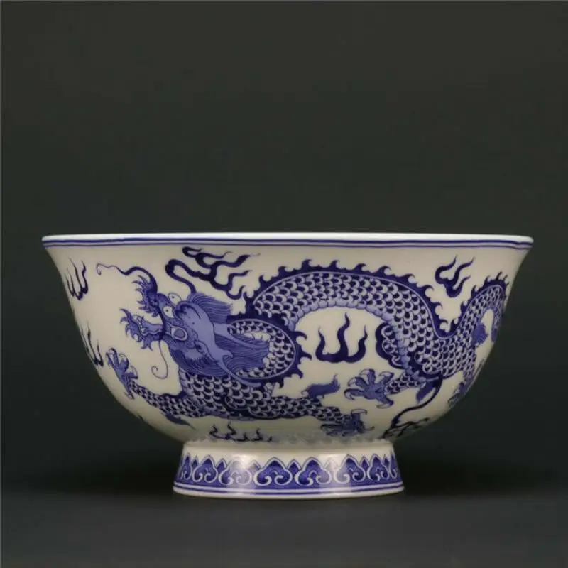 

Chinese Qing Qianlong Blue and White Porcelain Two Dragons Design Bowl 6.1 Inch