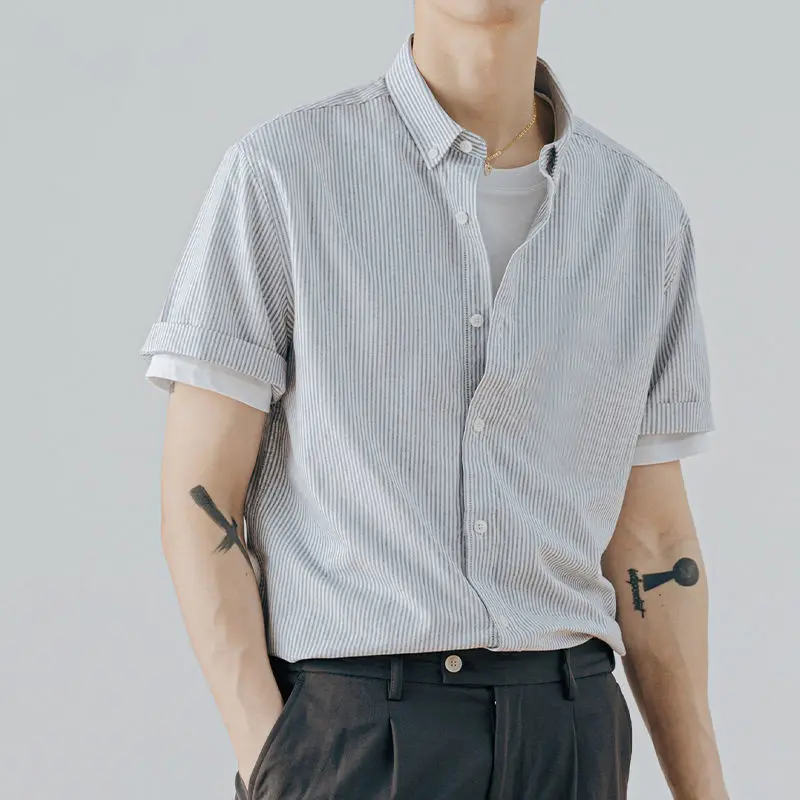 

Vertical striped short-sleeved shirt men's summer all-match Korean casual shirt Japanese high-end trend shirt men ZCSMLL