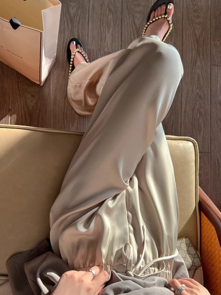 Брюки женские однотонные с широкими штанинами