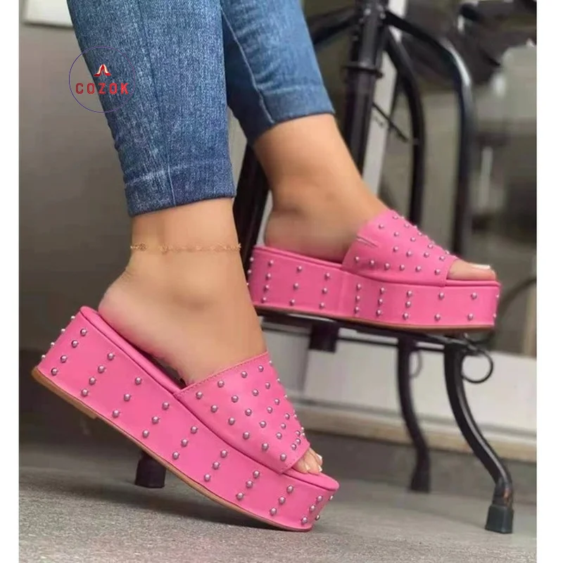 

Summer 2022 New Casual Outdoor Beach Slippers Women Wedge Sandals Platform Soft Comfortable Ladies Sandals Large Size 35~43