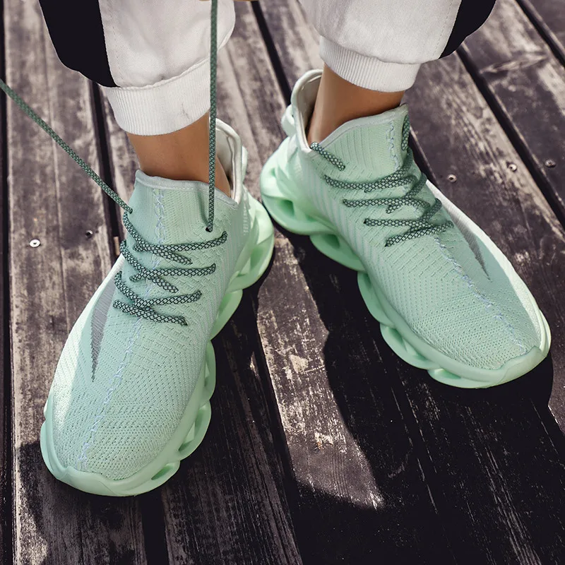 Summer Green Reflective Unisex Running Sneakers Knit Breathable Men's Blade Sneakers Light Women's Sports Shoes Big Size 36-46