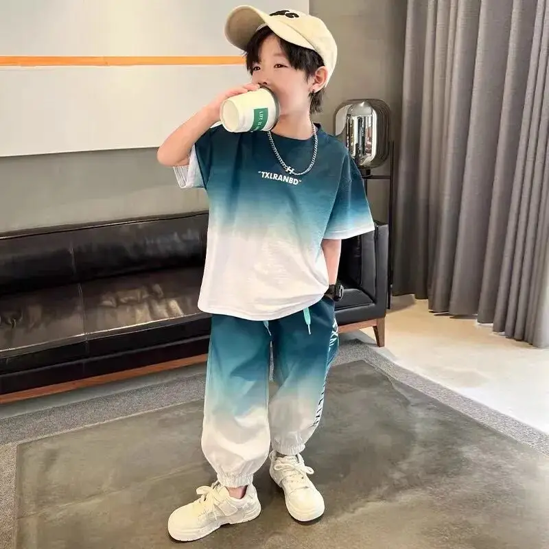 Комплект одежды для мальчиков-подростков лето 2029 новый стиль детская красивая