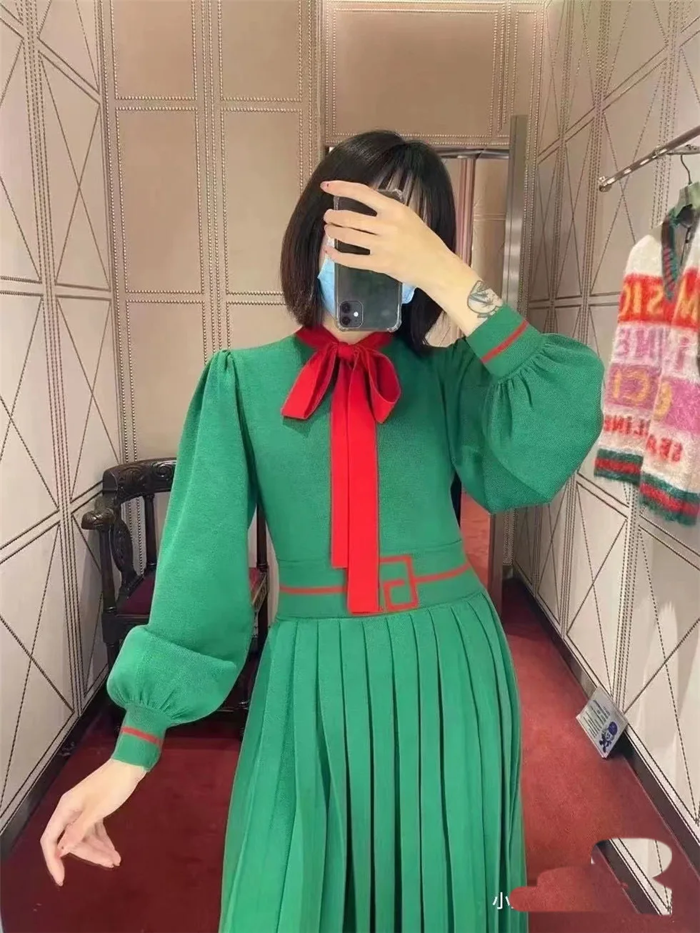 

Autumn and winter new green dress red bow long sleeve fashion British style