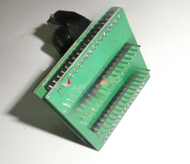 

Разъем программатора микросхем PLCC32 к DIP32 SA015A1T