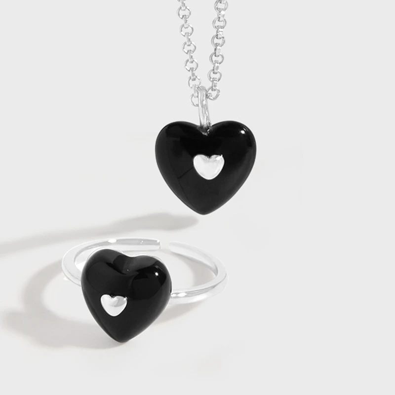 Silvology Real 925 Sterling Silver Black Agate Heart Pendant Necklace for Women Elegant Chic Minimalist Necklace Party Jewelry
