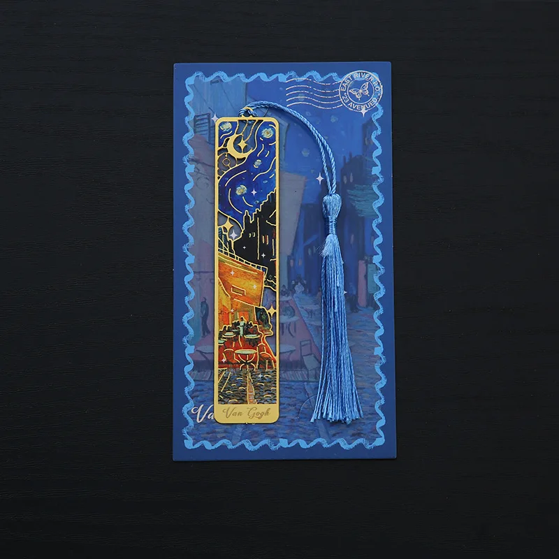 

Металлическая закладка цветок