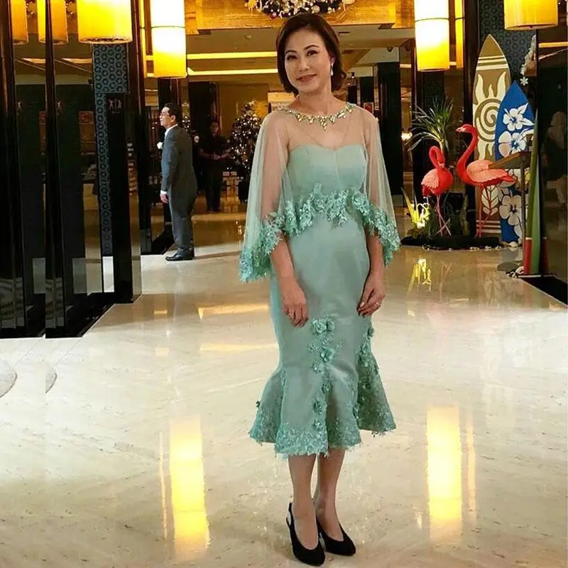 

2022 Tea Length Mermaid Mother of the Bride Dresses Tulle Wraps Beaded 3D-Applique Wedding Party Women Wear Trumpet Vestidos