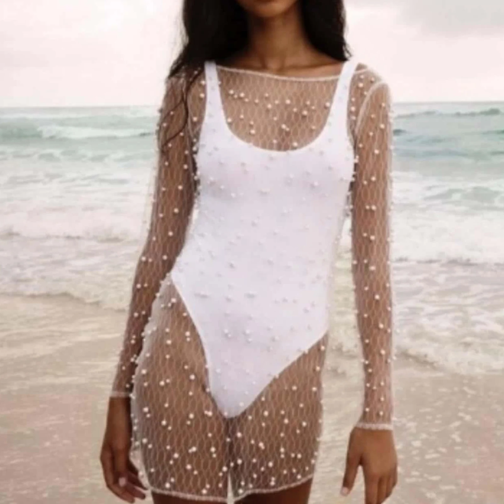 

Pearls Bikini Cover Up Sexy Perspective Beach Coverups Bubble Bead Mesh Long Sleeve See Through European Fashion for Pool Party