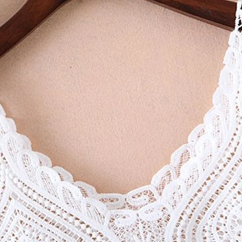 Женский летний ажурный вязаный крючком укороченный топ на бретелях кружевной с