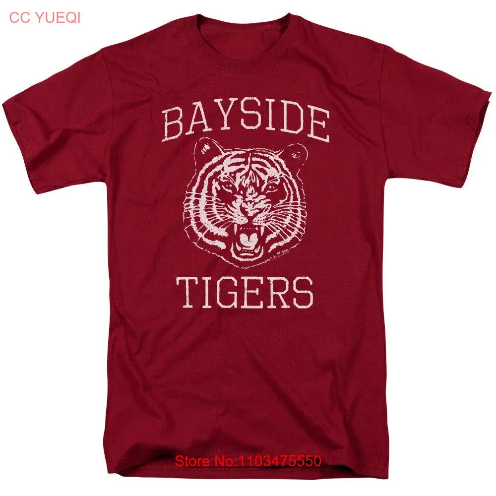 Сохраненная на футболке &quotGo Tigers&quot